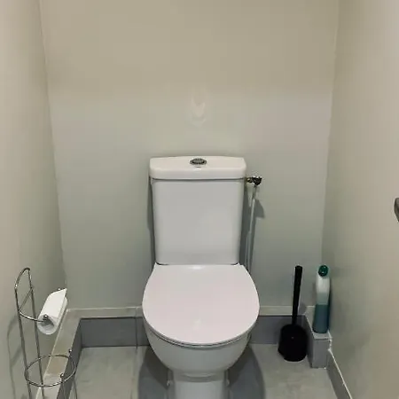 - Superbe Cocon Independant Avec Balneo Et Jardin ז'יניאק